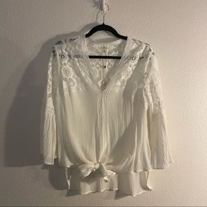 MAX STUDIO Lace Tie Front Top